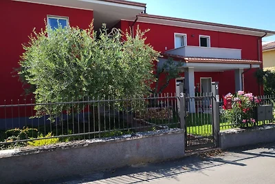 Appartamento per vacanze vicino al lago, pisc...