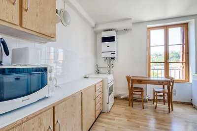 Ferienhaus in Pontgibaud mit Garten