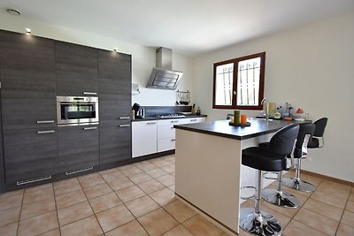 Geräumige Villa in Montbrun-des-Corbieres mit...