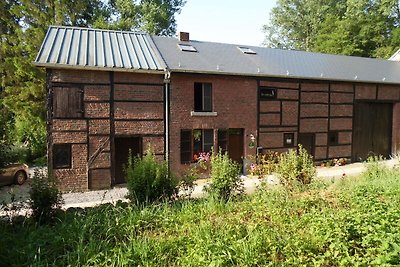 Traditionelles Ferienhaus in Beauraing mit ei...