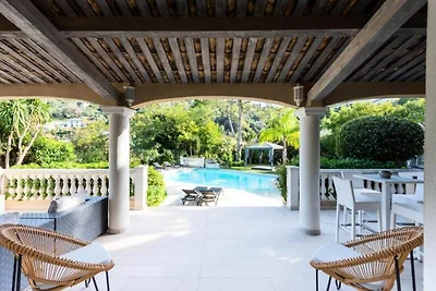 Villa in Cannes mit beheiztem Pool und...