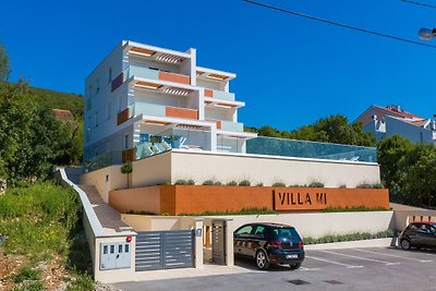 Stilvolle Villa in Dramalj in Strandnähe