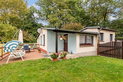 Schönes Ferienhaus in Biendorf mit Garten