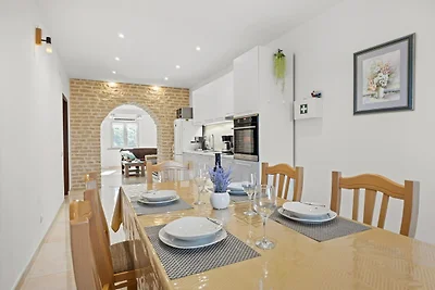 Wohnung in Vodnjan mit Pool und Jacuzzi