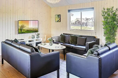 30 Personen Ferienhaus in Bogense