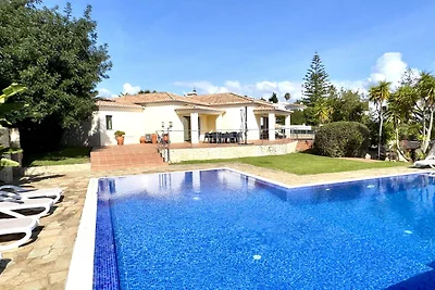 Angenehme Villa mit privatem Pool in...