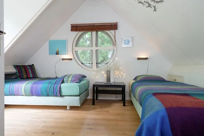Komfortables Ferienhaus in einem Waldgebiet