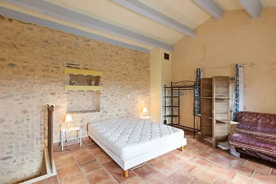 Villa in Les Mages mit Swimmingpool