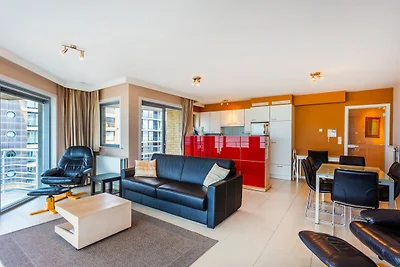 Moderne, luxuriöse Eckwohnung direkt am Meer