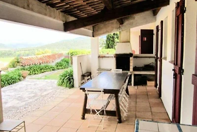 Villa a Hyères con accesso alla piscina...