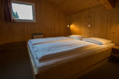 Chalet avec piscine à Annaberg