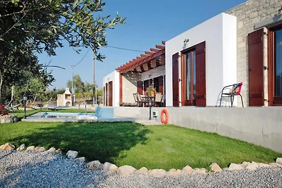 Ferienhaus, Kyrianna