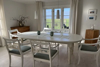Holiday home with 4 bedrooms