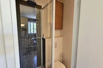 Appartamento a Saint-Mandrier con accesso all...