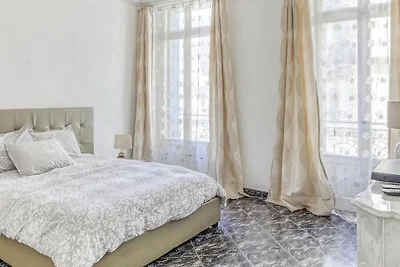 Boutique-Ferienwohnung in Nizza mit Balkon
