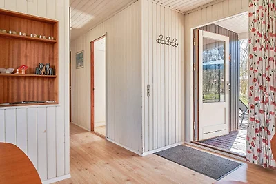 4 osob apartament w Aakirkeby-By Traum