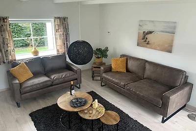 Accogliente casa vacanze con ampio giardino