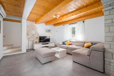 Villa Prestige Azinetti with Pool - Three bed...