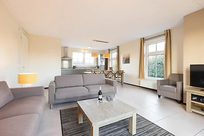 Comfortabel vakantiehuis, op 700 m.
