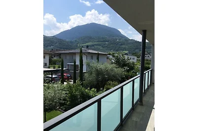 Wohnung in Lana mit Schwimmbecken