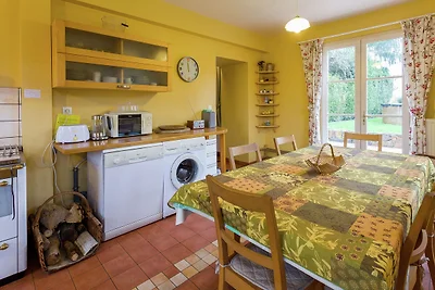 Splendida casa vacanze con piscina a Diges