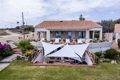 Acqua Saracena met terras