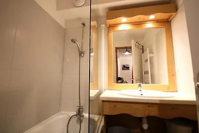 Ferienwohnung in Puy Saint Vincent mit Pool