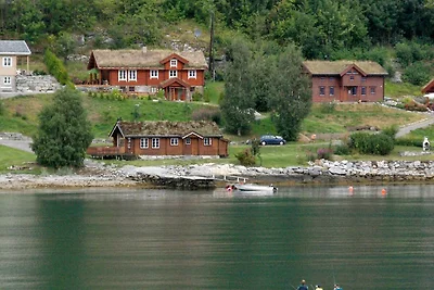 4 persone case ad Valldal