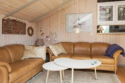 4 Personen Ferienhaus in Oksbøl-By Traum