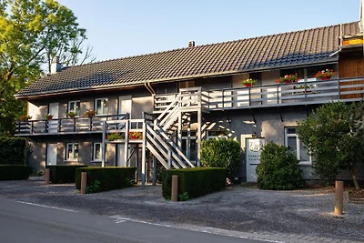 Luxe vakantiehuis in Theux met terras en...