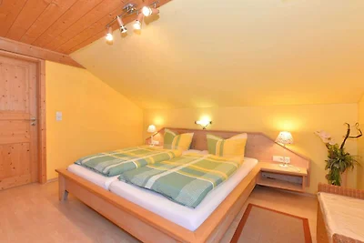 Ruhiges Ferienhaus in Drachselsried in...