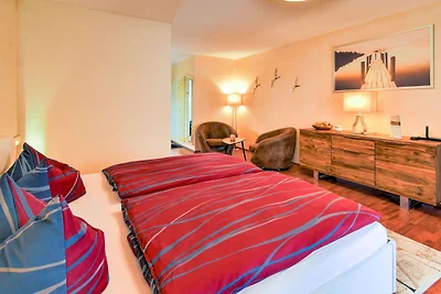 Modernes Appartement mit Terrasse auf Rügen