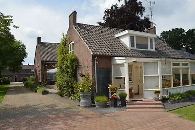 Attraente casa vacanze a Soerendonk