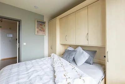 Appartement im 8. Stock mit Terrasse