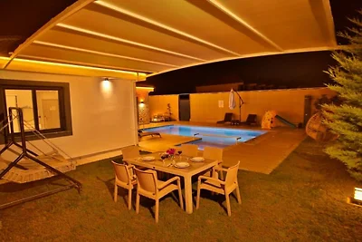 Villa in Fethiye met zwembad