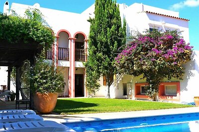 Villa exclusiva Ibiza con jardín y piscina...