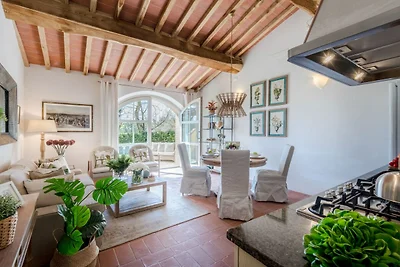 Luxe landelijk appartement met zwembad in...