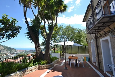Casa vacanza a Ventimiglia con spiaggia mare