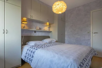 Ruim appartement met molenzicht in Koksijde