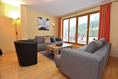 Grosses Chalet Apartment in...