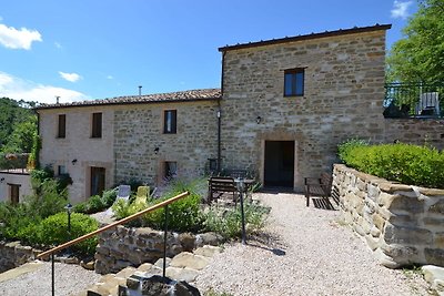 Ländliche Wohnung in Pergola mit einer schöne...