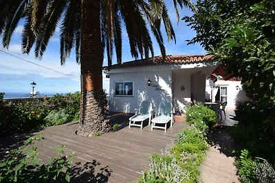 Accogliente casa vacanze con vista sul mare