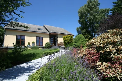 Ferienhaus in Noville mit Terrasse