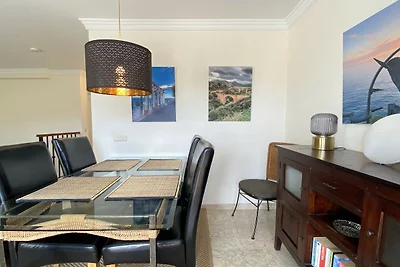 Villa in Nerja nahe Burriana Strand & Pool