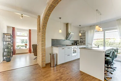 Vakantiehuis in Langezwaag met terras