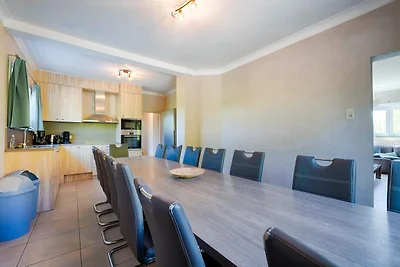 Villa mit Whirlpool in Borgloon