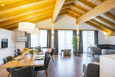 Chalet met uitzicht op de bergen in Wagrain