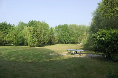 Ruhiges Ferienhaus bei Quend mit Pool