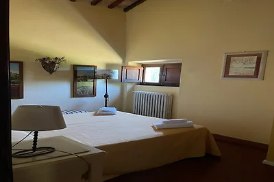 Freistehendes Ferienhaus mit Swimmingpool