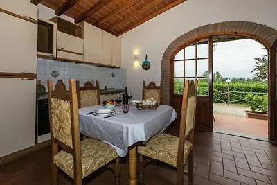 Spaziosa casa vacanze con piscina a Terranuov...